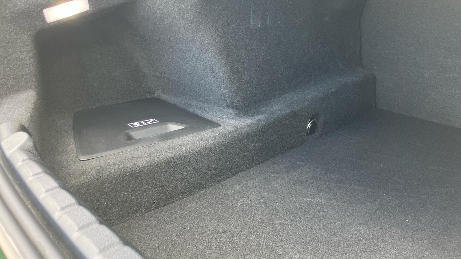 Used BMW 8 Series 2022 for sale - 76674284: Photo 25