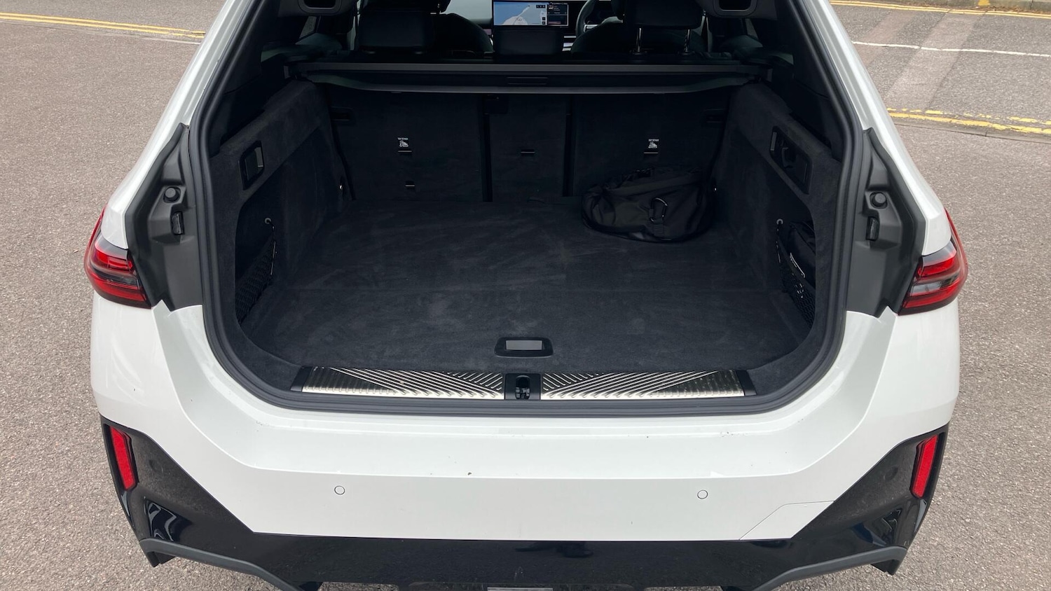 Used BMW i5 2025 for sale - 76678984: Photo 13