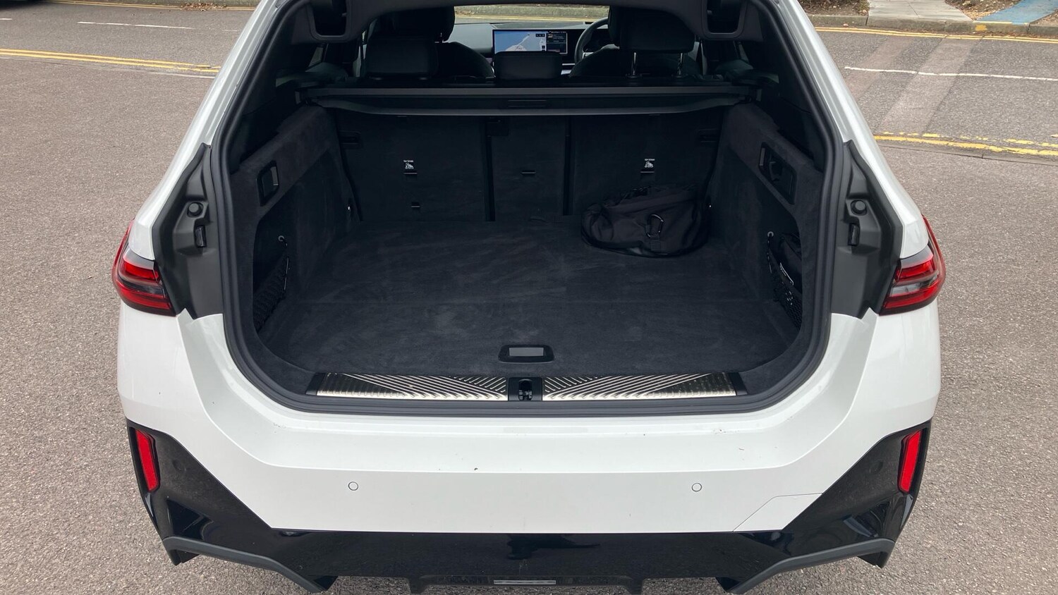 Used BMW i5 2025 for sale - 76678984: Photo 24