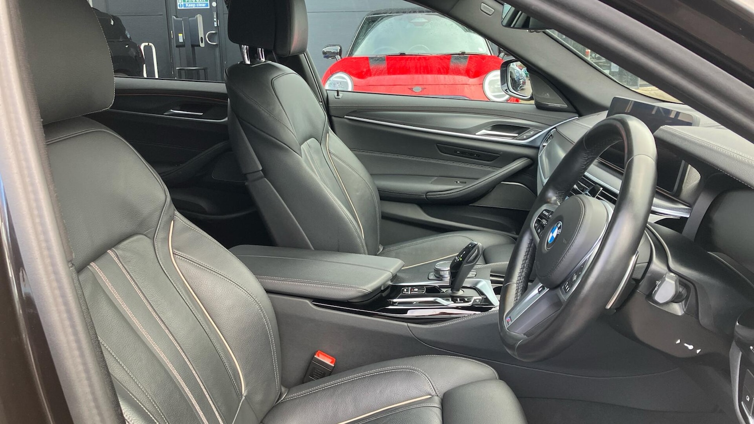 Used BMW 5 Series 2023 for sale - 77541939: Photo 11