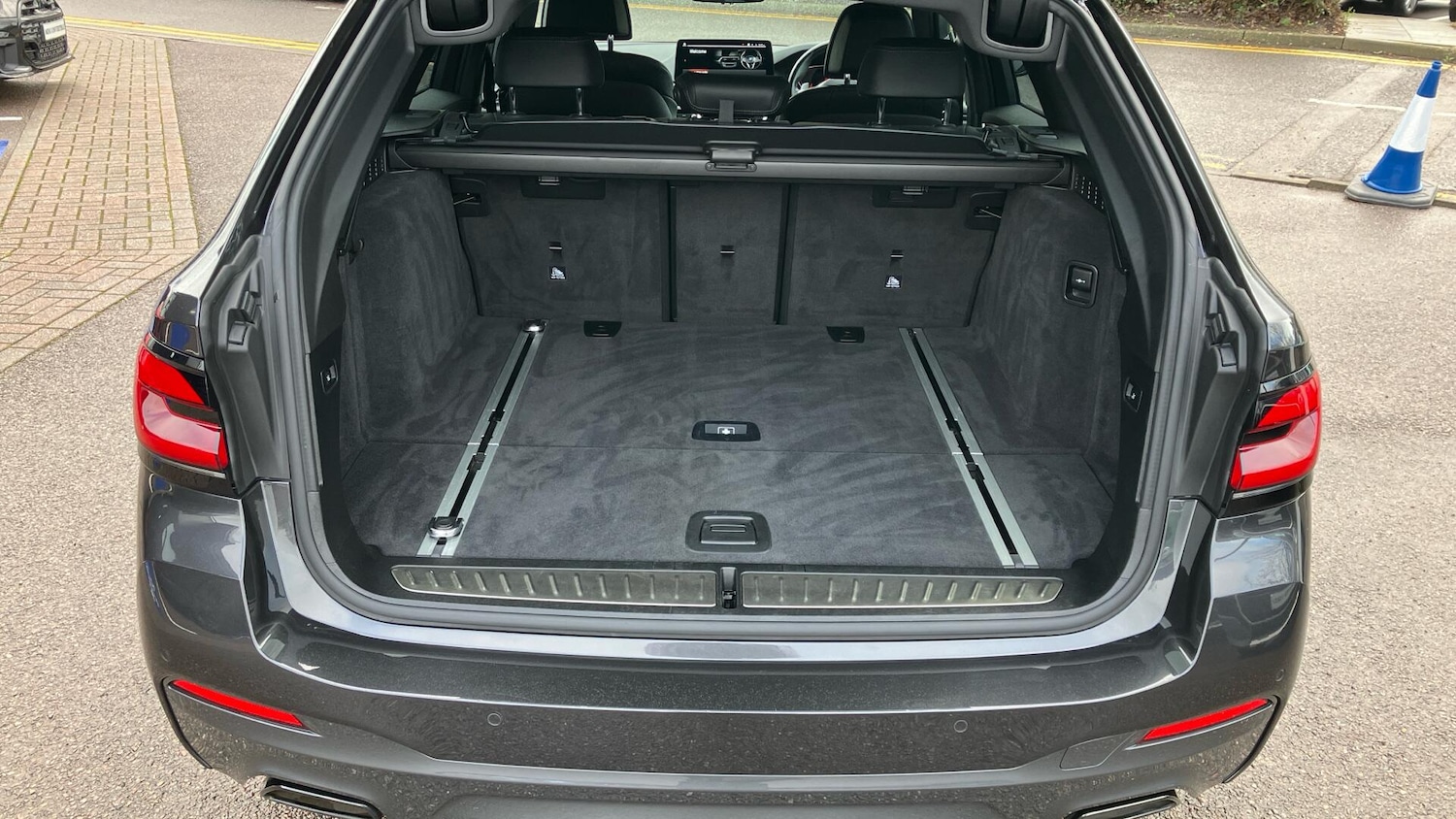 Used BMW 5 Series 2023 for sale - 77541939: Photo 13