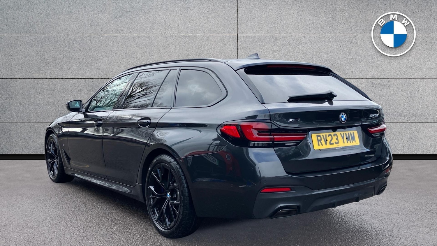 Used BMW 5 Series 2023 for sale - 77541939: Photo 2