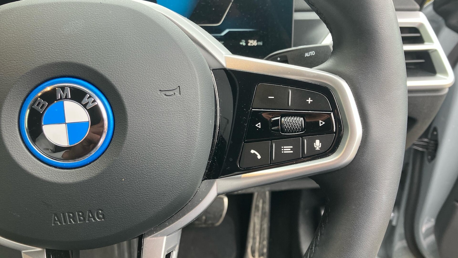 Used BMW i4 2025 for sale - 77388554: Photo 18