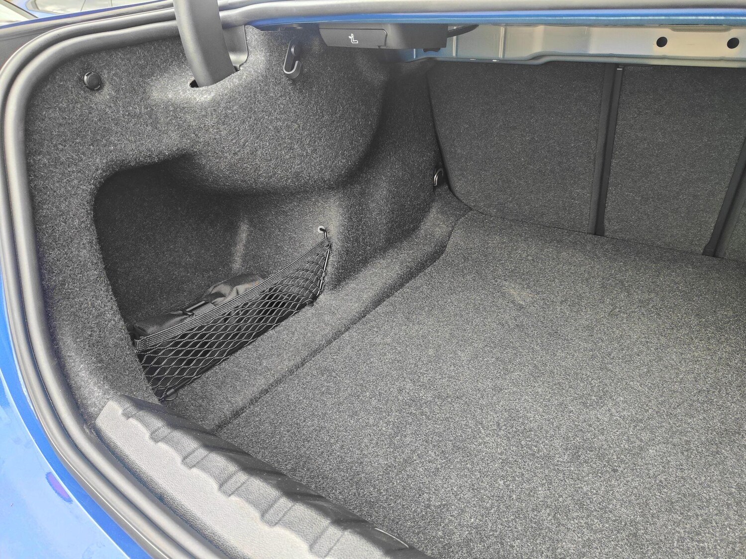 Used BMW 4 Series 2024 for sale - 76677048: Photo 12