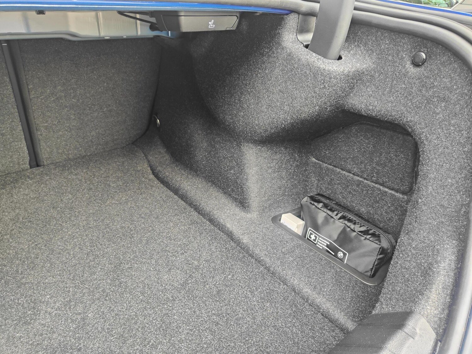 Used BMW 4 Series 2024 for sale - 76677048: Photo 13