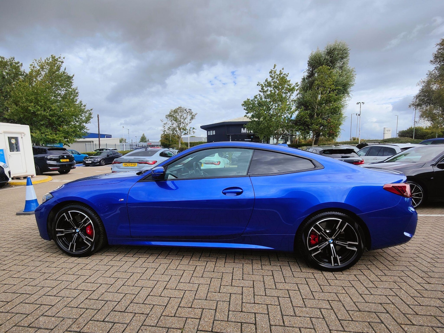 Used BMW 4 Series 2024 for sale - 76677048: Photo 3