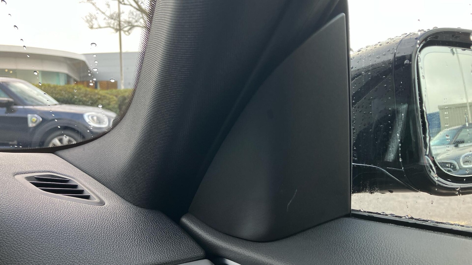 Used BMW i4 2025 for sale - 77381513: Photo 20