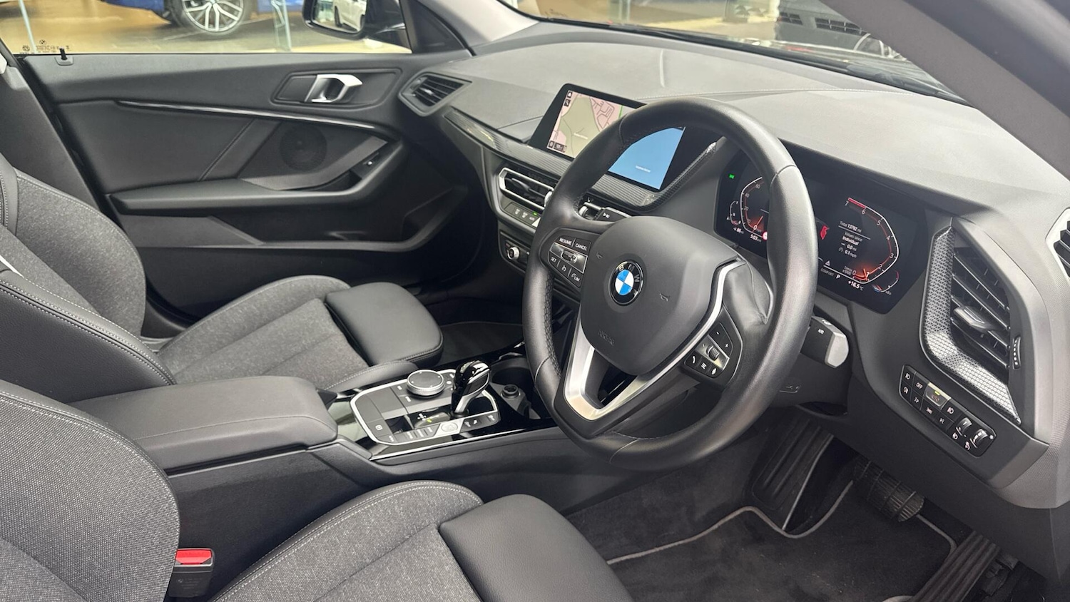 Used BMW 2 Series 2023 for sale - 78202347: Photo 6