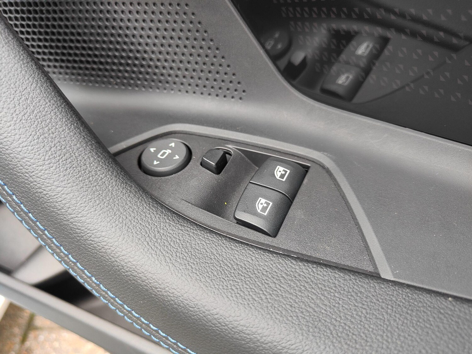 Used BMW 2 Series 2025 for sale - 77186822: Photo 24