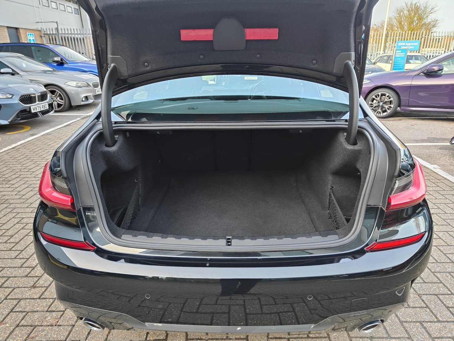 Used BMW 3 Series 2021 for sale - 77619779: Photo 12