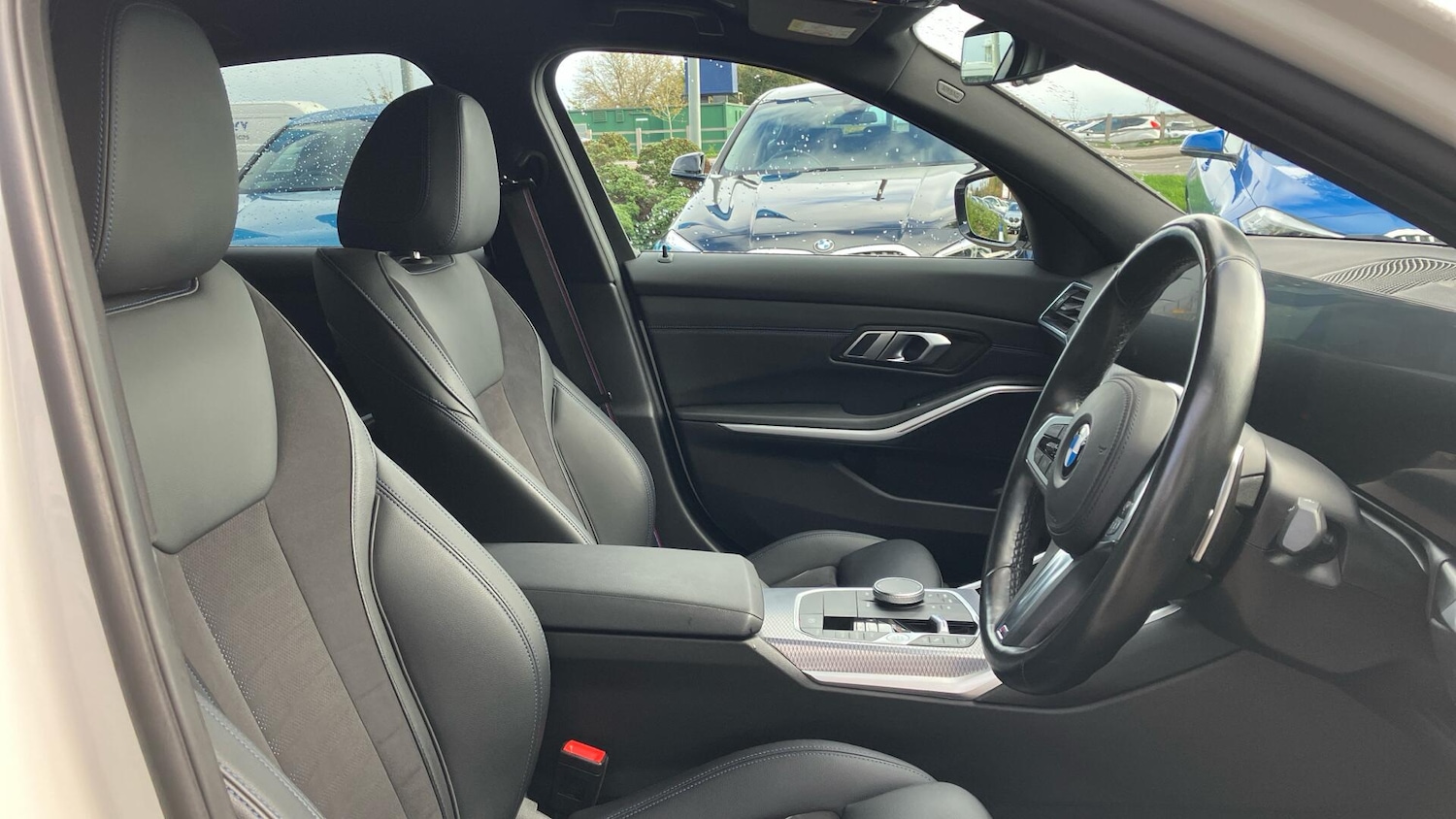 Used BMW 3 Series 2024 for sale - 76677878: Photo 11