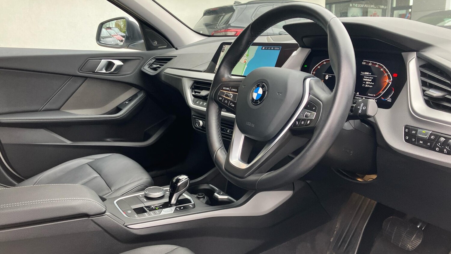 Used BMW 1 Series 2023 for sale - 77910937: Photo 7