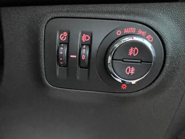 Used Vauxhall Corsa 2018 for sale - 74557174: Photo 16