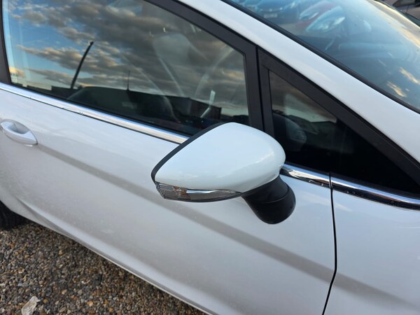 Used Ford Fiesta 2014 for sale - 74563256: Photo 17