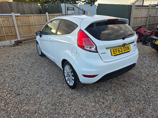 Used Ford Fiesta 2014 for sale - 74563256: Photo 4