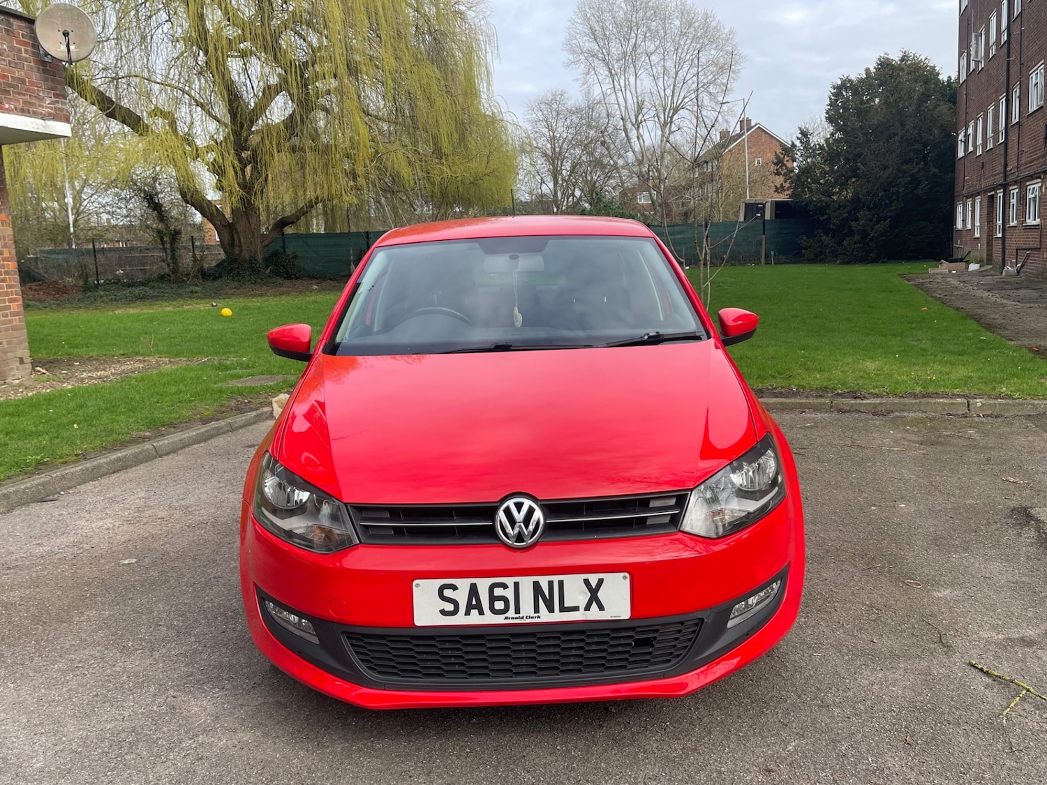 Used Volkswagen Polo 2011 for sale - 77742993: Photo 2