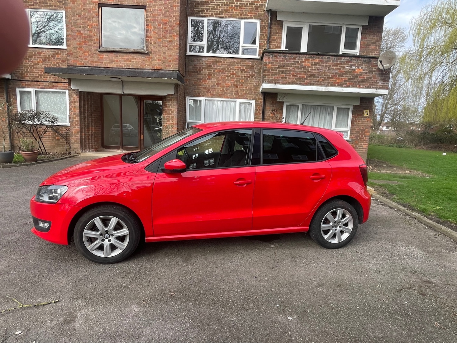 Used Volkswagen Polo 2011 for sale - 77742993: Photo 8