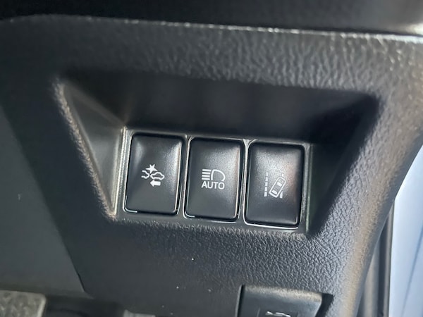 Used Toyota Yaris 2017 for sale - 76098991: Photo 16