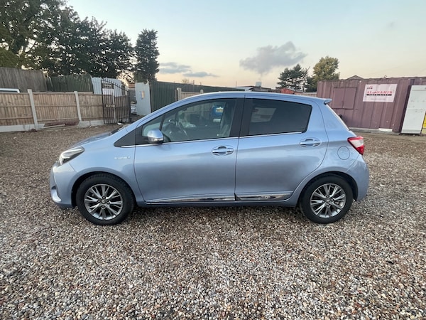 Used Toyota Yaris 2017 for sale - 76098991: Photo 7