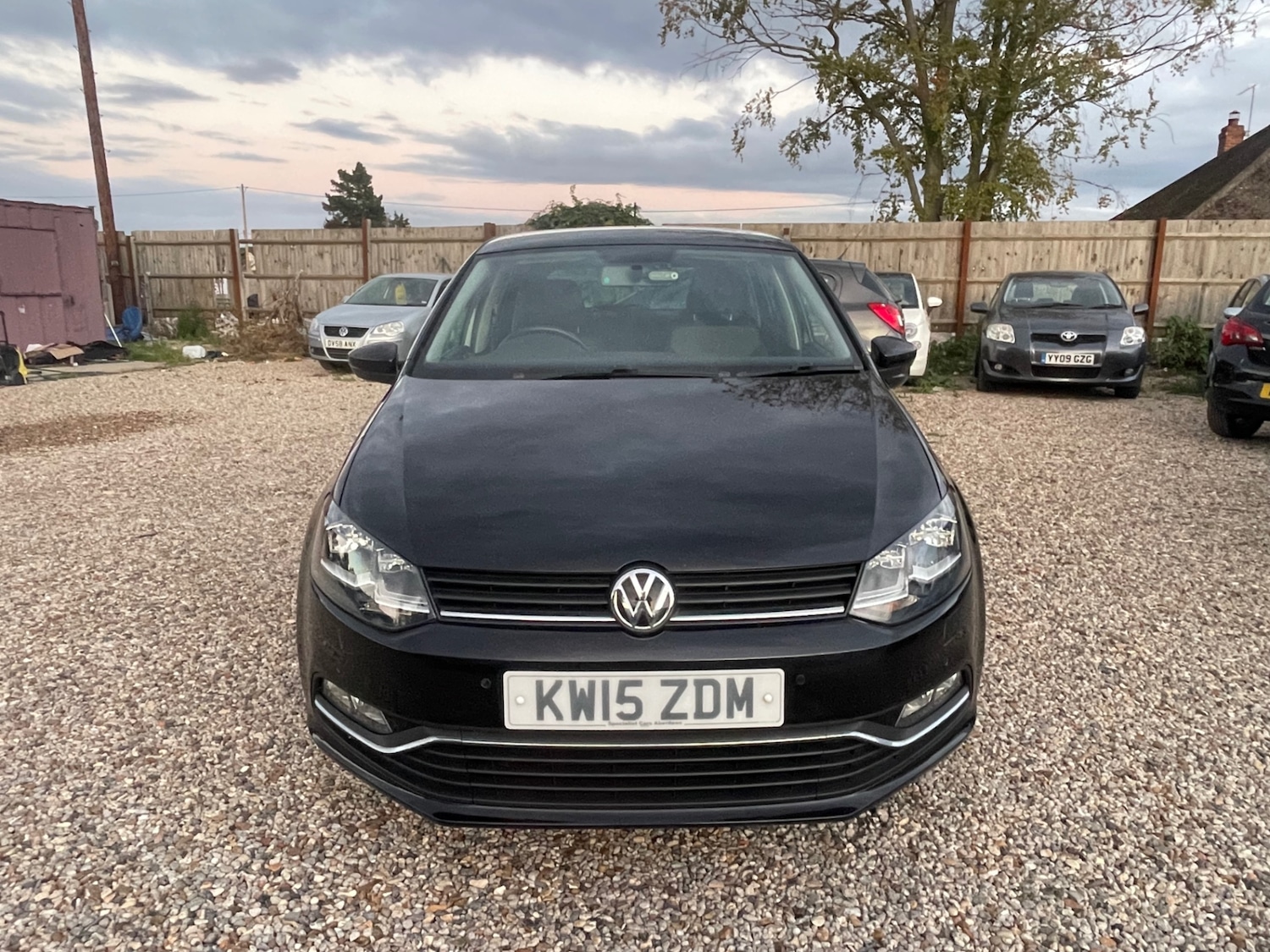 Used Volkswagen Polo 2015 for sale - 76041664: Photo 3