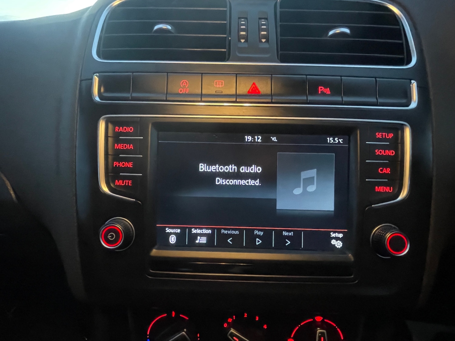 Used Volkswagen Polo 2015 for sale - 76041664: Photo 41