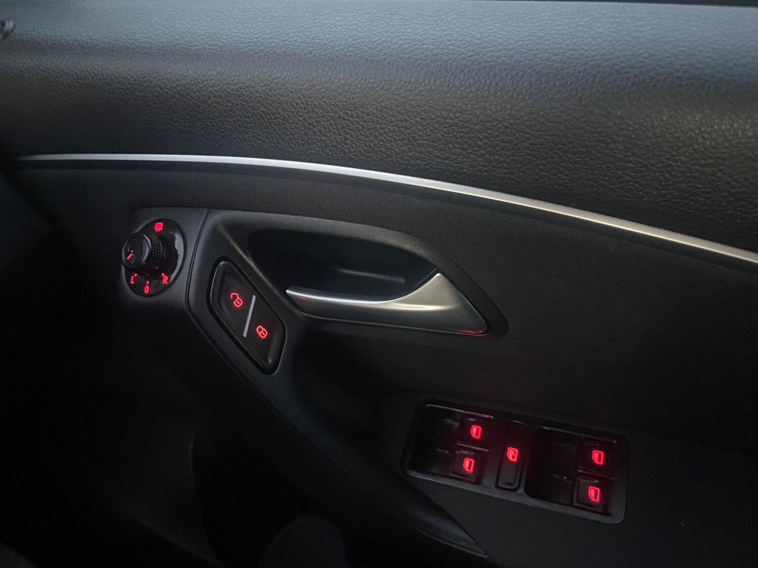 Used Volkswagen Polo 2015 for sale - 76041664: Photo 44