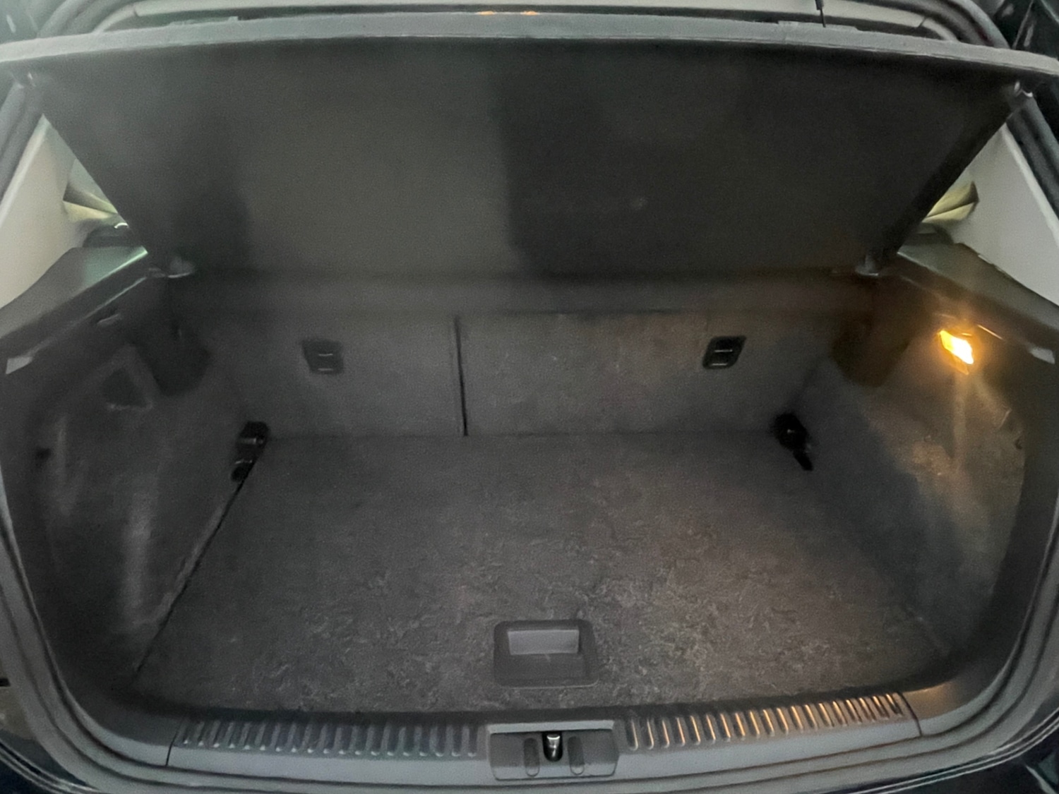 Used Volkswagen Polo 2015 for sale - 76041664: Photo 47