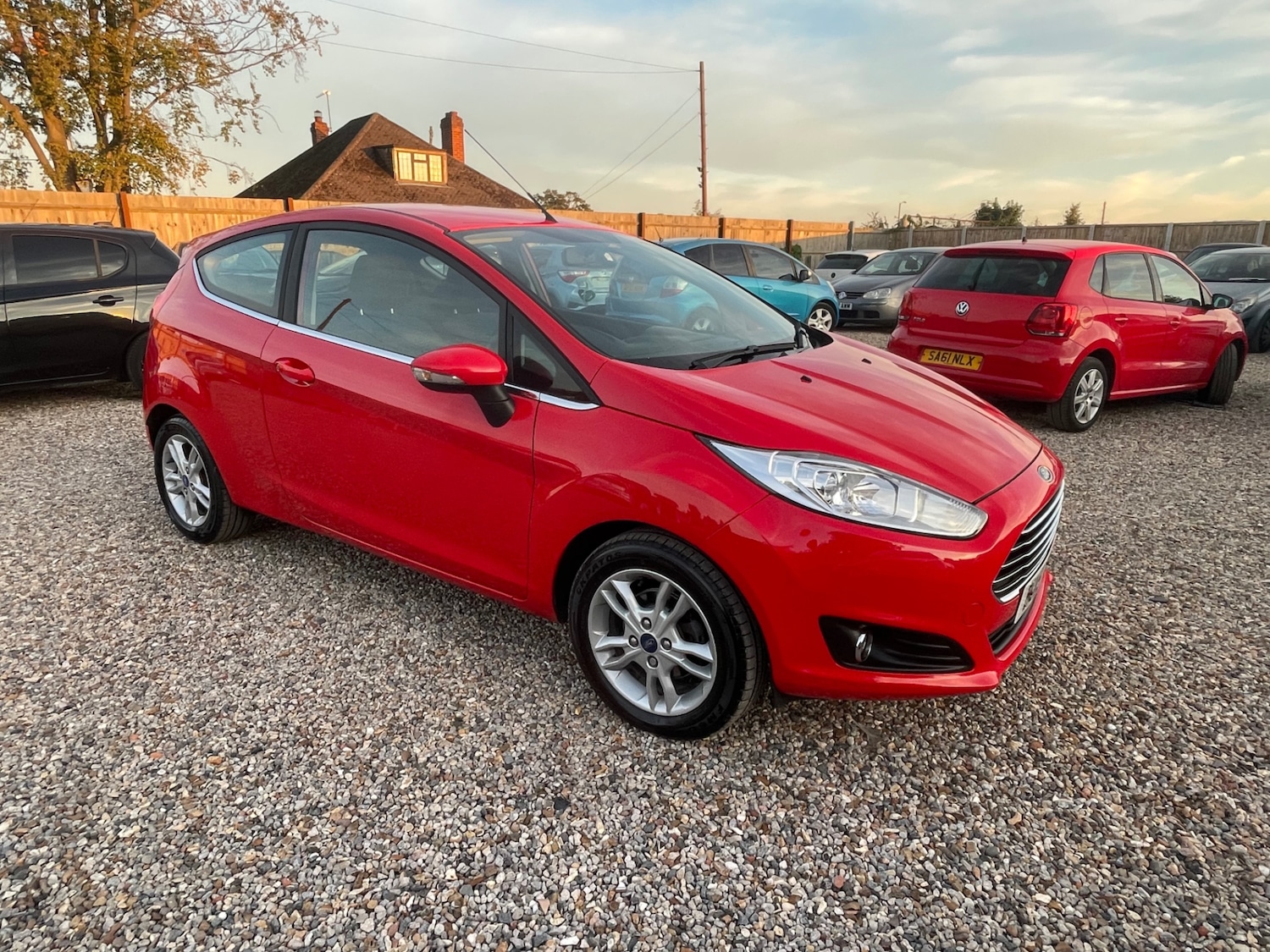 Used Ford Fiesta 2015 for sale - 76058324: Photo 1