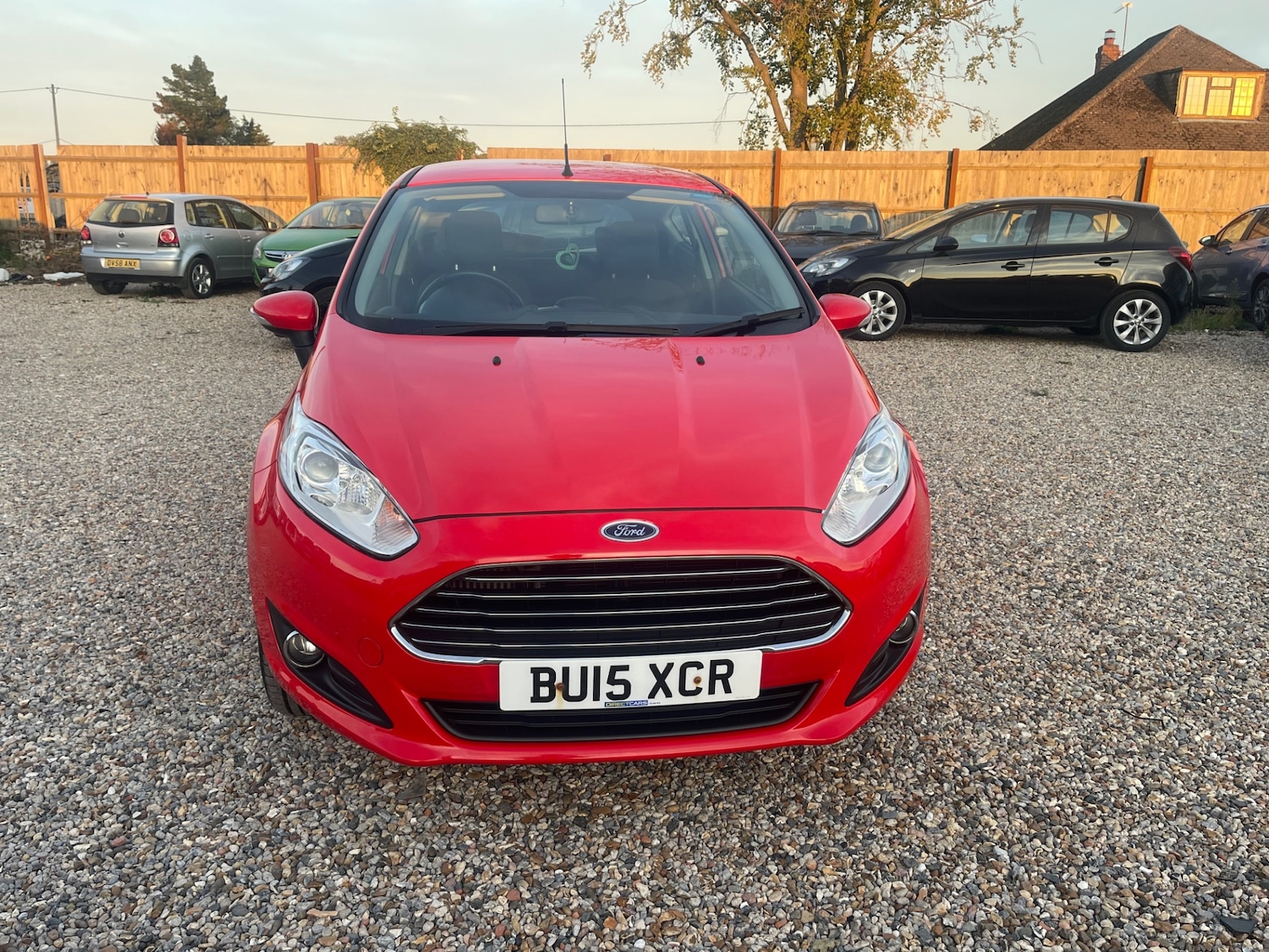 Used Ford Fiesta 2015 for sale - 76058324: Photo 2