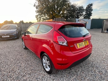 Used Ford Fiesta 2015 for sale - 76058324: Photo 4