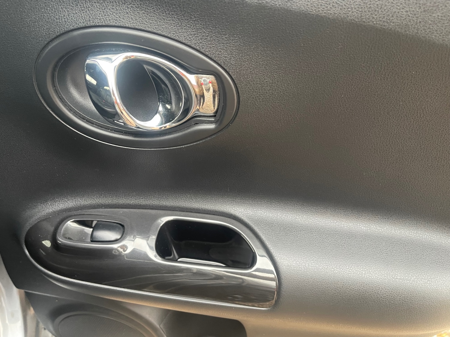 Used Nissan Juke 2015 for sale - 77166995: Photo 18