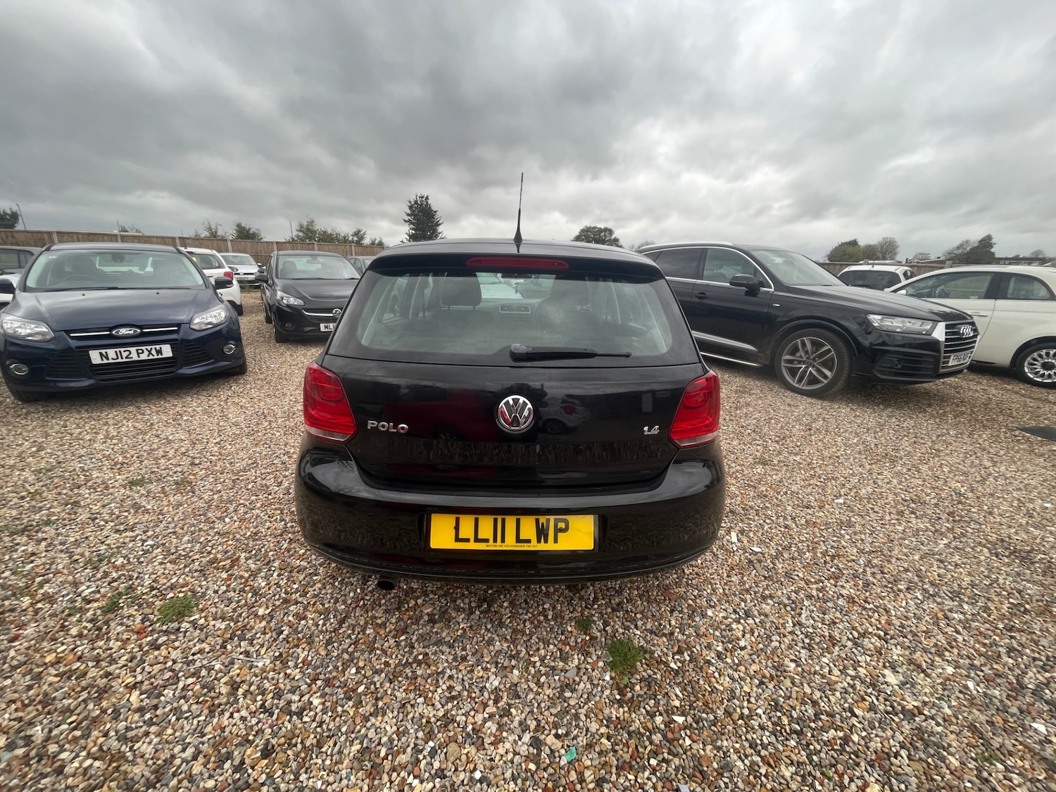 Used Volkswagen Polo 2011 for sale - 76551166: Photo 10