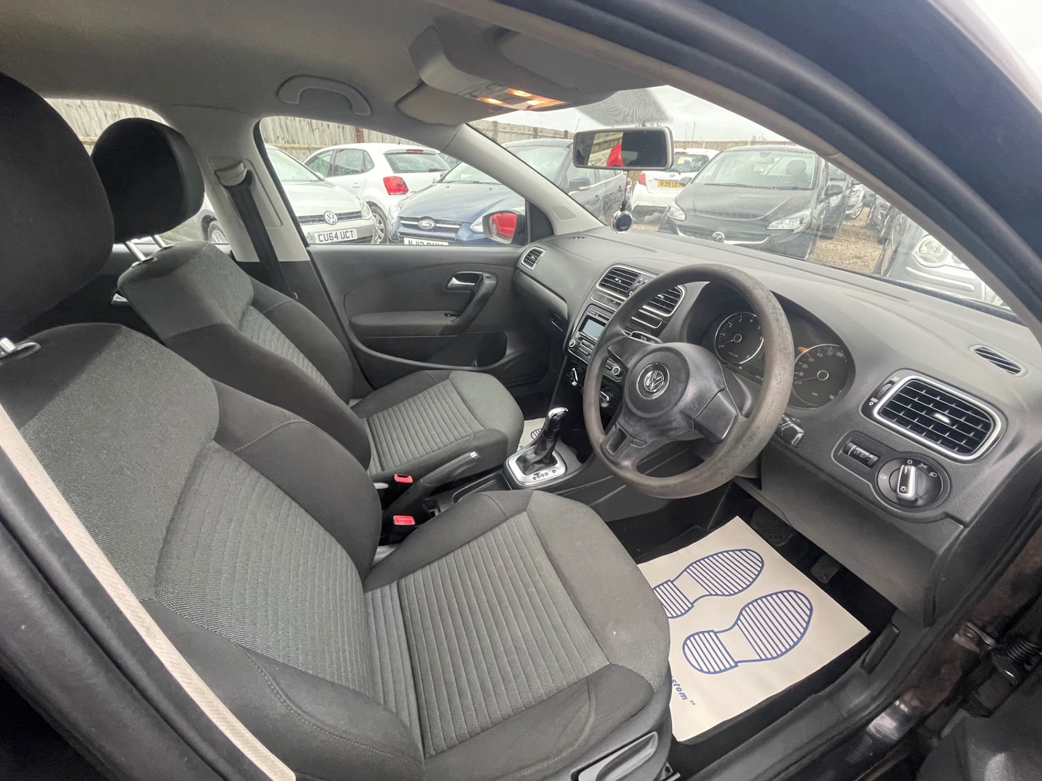 Used Volkswagen Polo 2011 for sale - 76551166: Photo 11