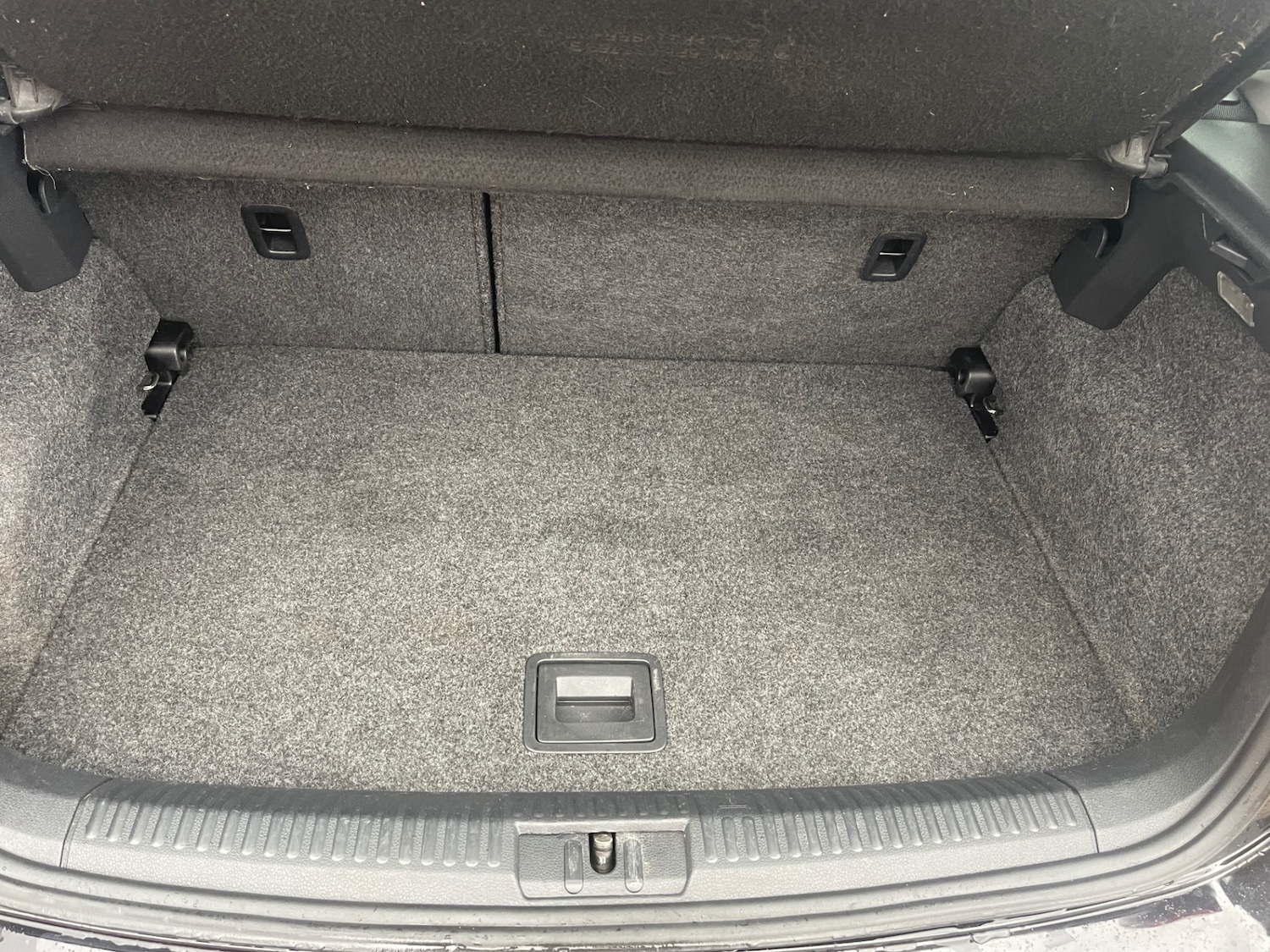 Used Volkswagen Polo 2011 for sale - 76551166: Photo 21