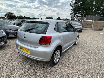 Used Volkswagen Polo 2010 for sale - 75446953: Photo