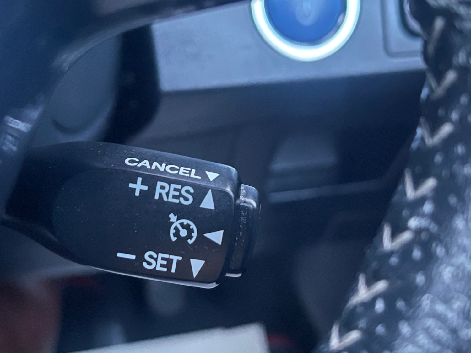 Used Toyota Yaris 2016 for sale - 77357204: Photo 28