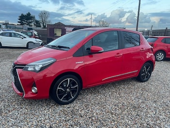 Used Toyota Yaris 2016 for sale - 77357204: Photo