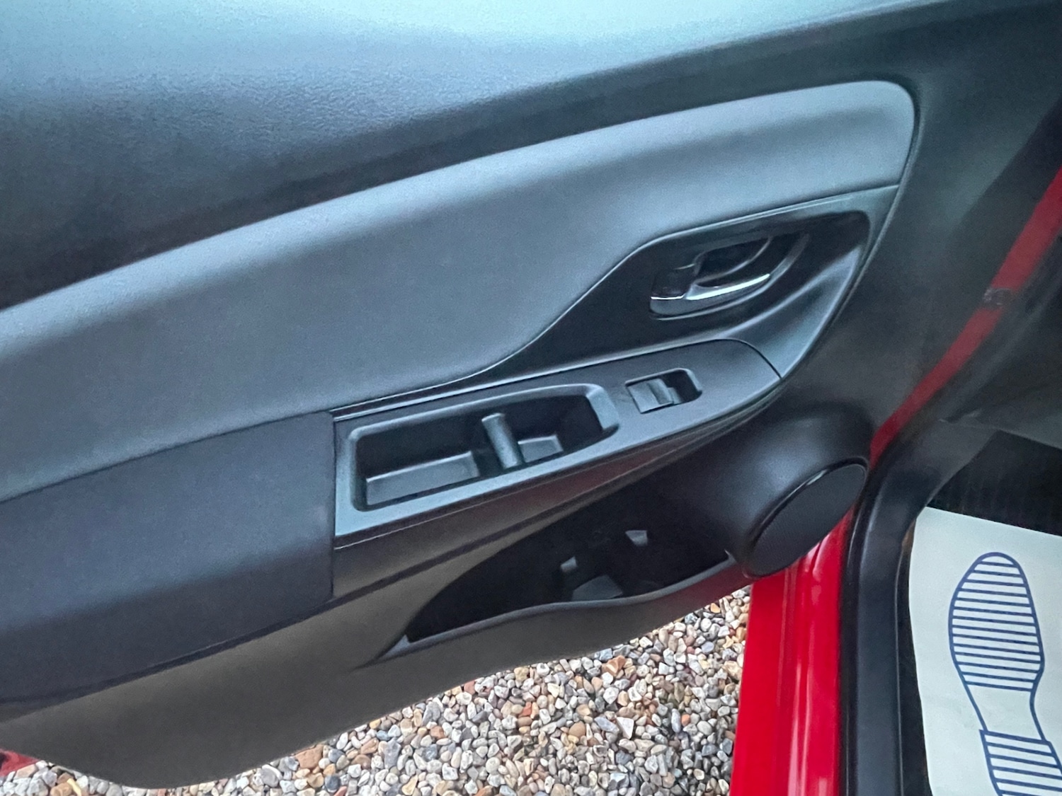 Used Toyota Yaris 2016 for sale - 77357204: Photo 35