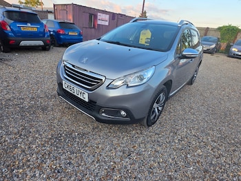 Used Peugeot 2008 2015 for sale - 75446780: Photo