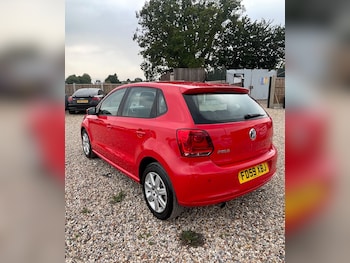 Used Volkswagen Polo 2010 for sale - 75575664: Photo