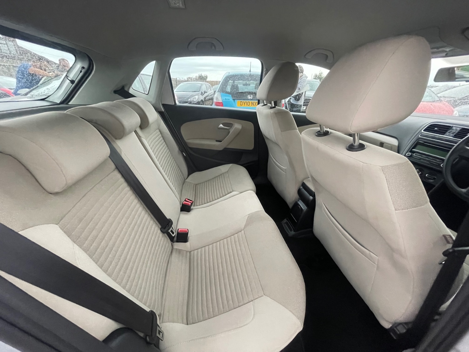 Used Volkswagen Polo 2010 for sale - 76082801: Photo 20