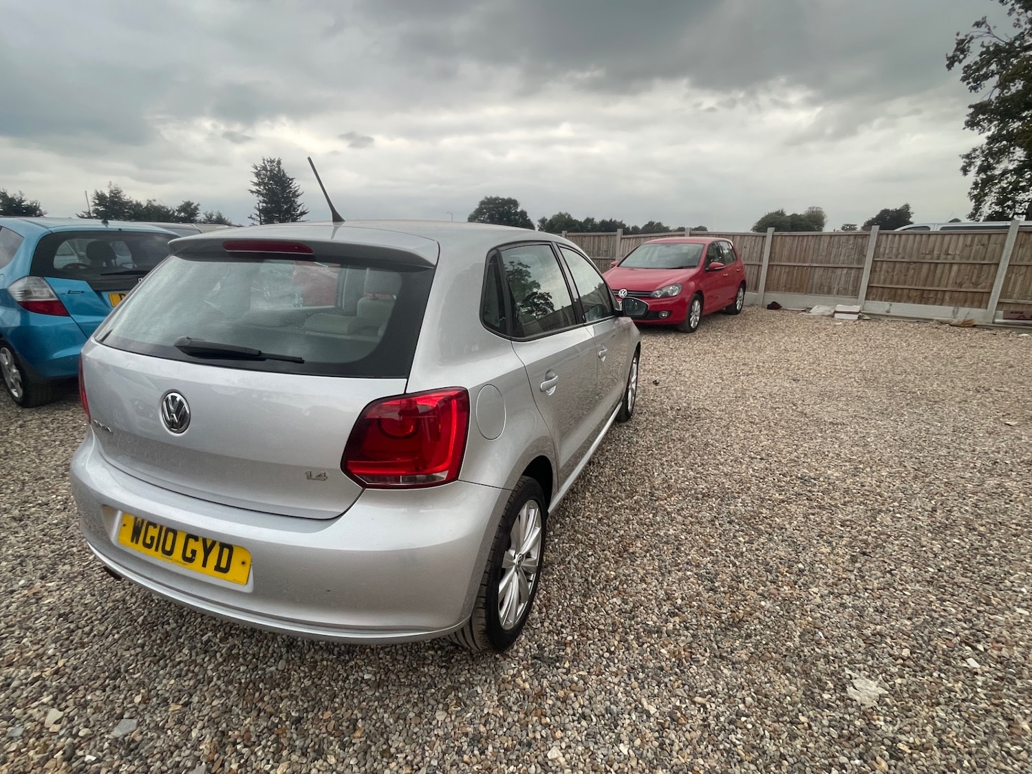 Used Volkswagen Polo 2010 for sale - 76082801: Photo 6