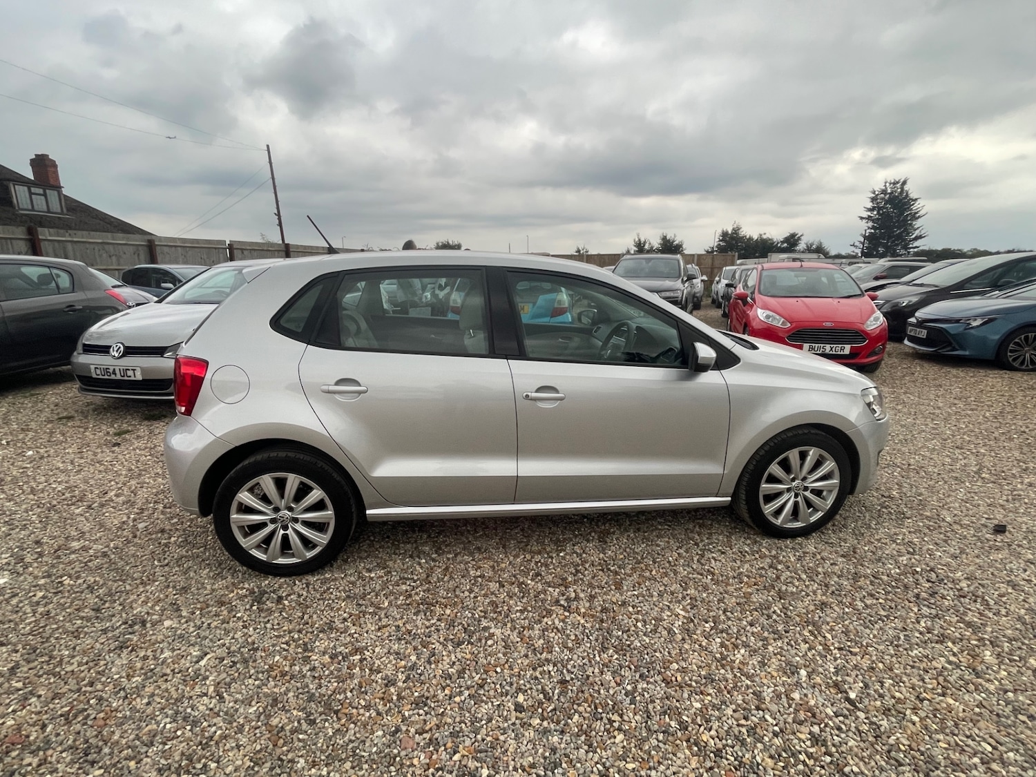 Used Volkswagen Polo 2010 for sale - 76082801: Photo 7
