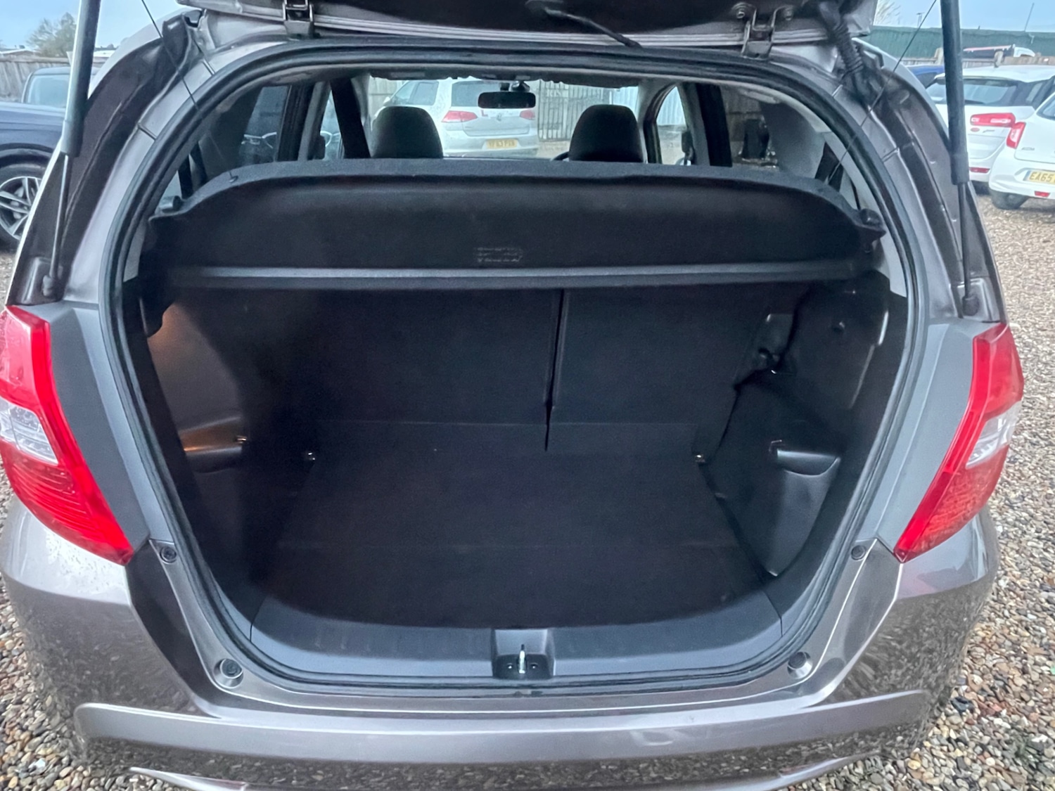 Used Honda Jazz 2014 for sale - 76850921: Photo 25