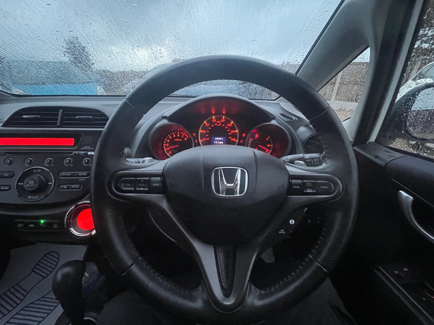 Used Honda Jazz 2013 for sale - 76433414: Photo 10