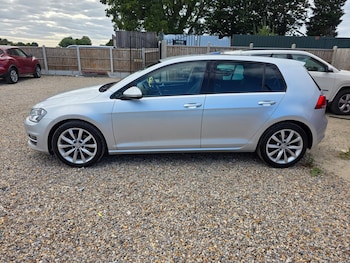 Used Volkswagen Golf 2014 for sale - 75656399: Photo