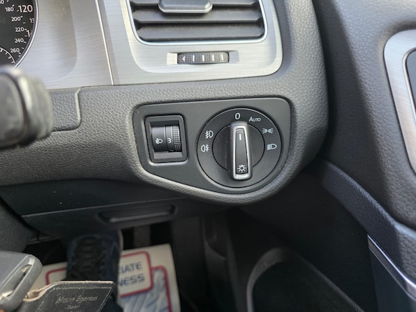 Used Volkswagen Golf 2015 for sale - 75446895: Photo 35