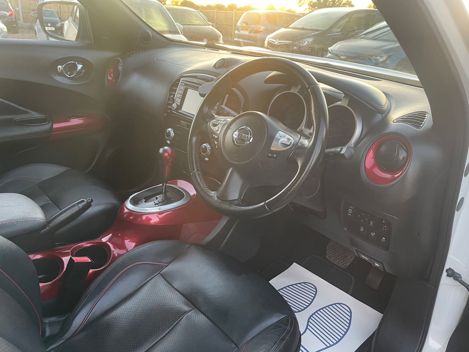 Used Nissan Juke 2015 for sale - 76647659: Photo 11