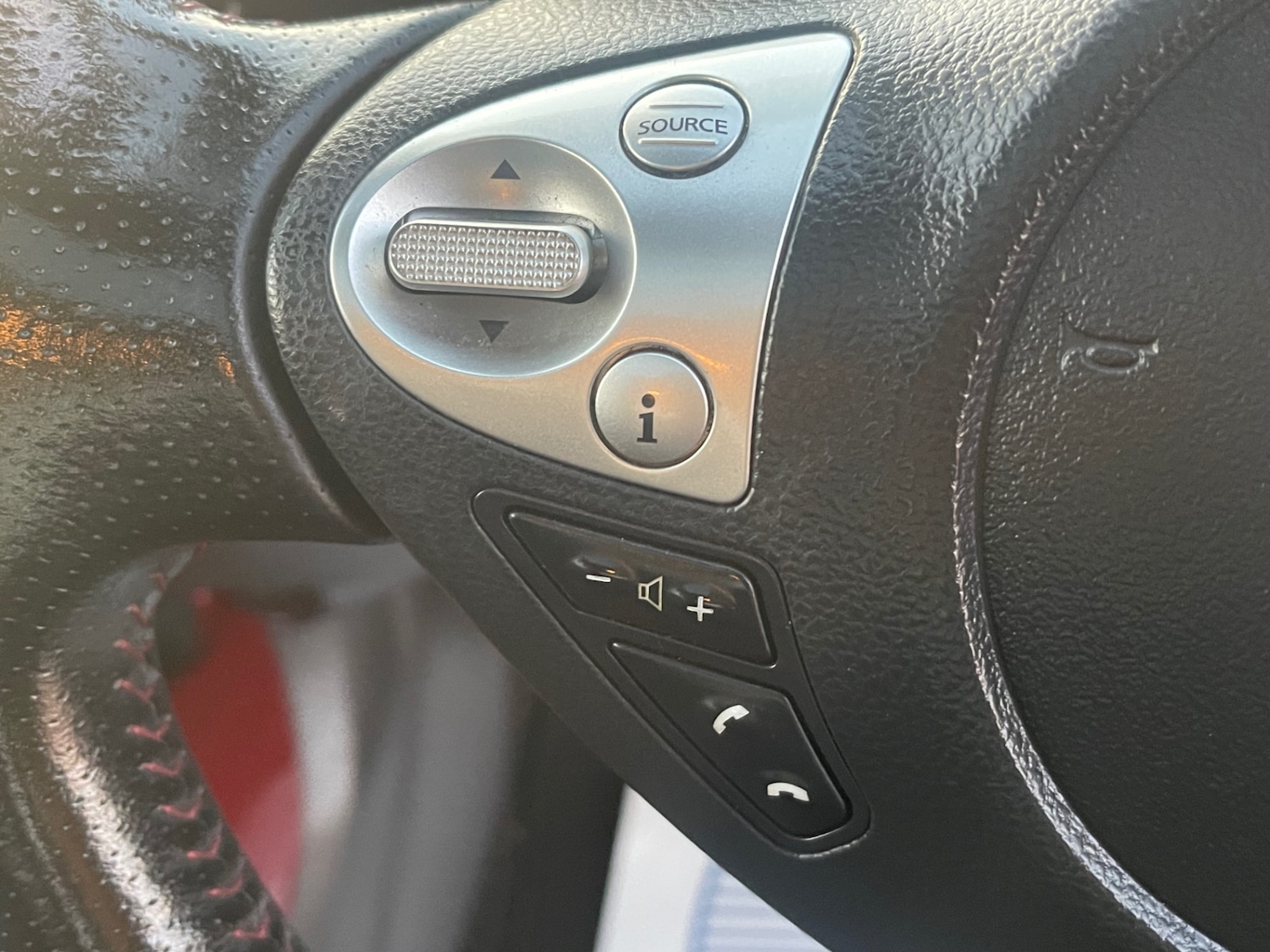 Used Nissan Juke 2015 for sale - 76647659: Photo 16