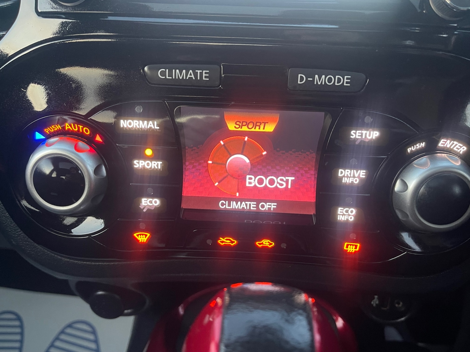 Used Nissan Juke 2015 for sale - 76647659: Photo 20